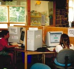 Kids at the old computers